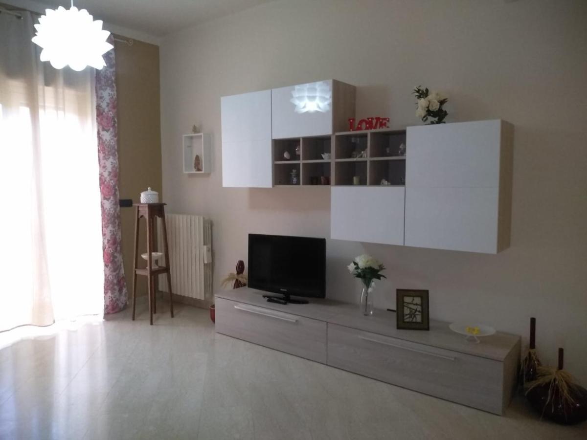 Casa Vacanze Margo' Monopoli Buitenkant foto